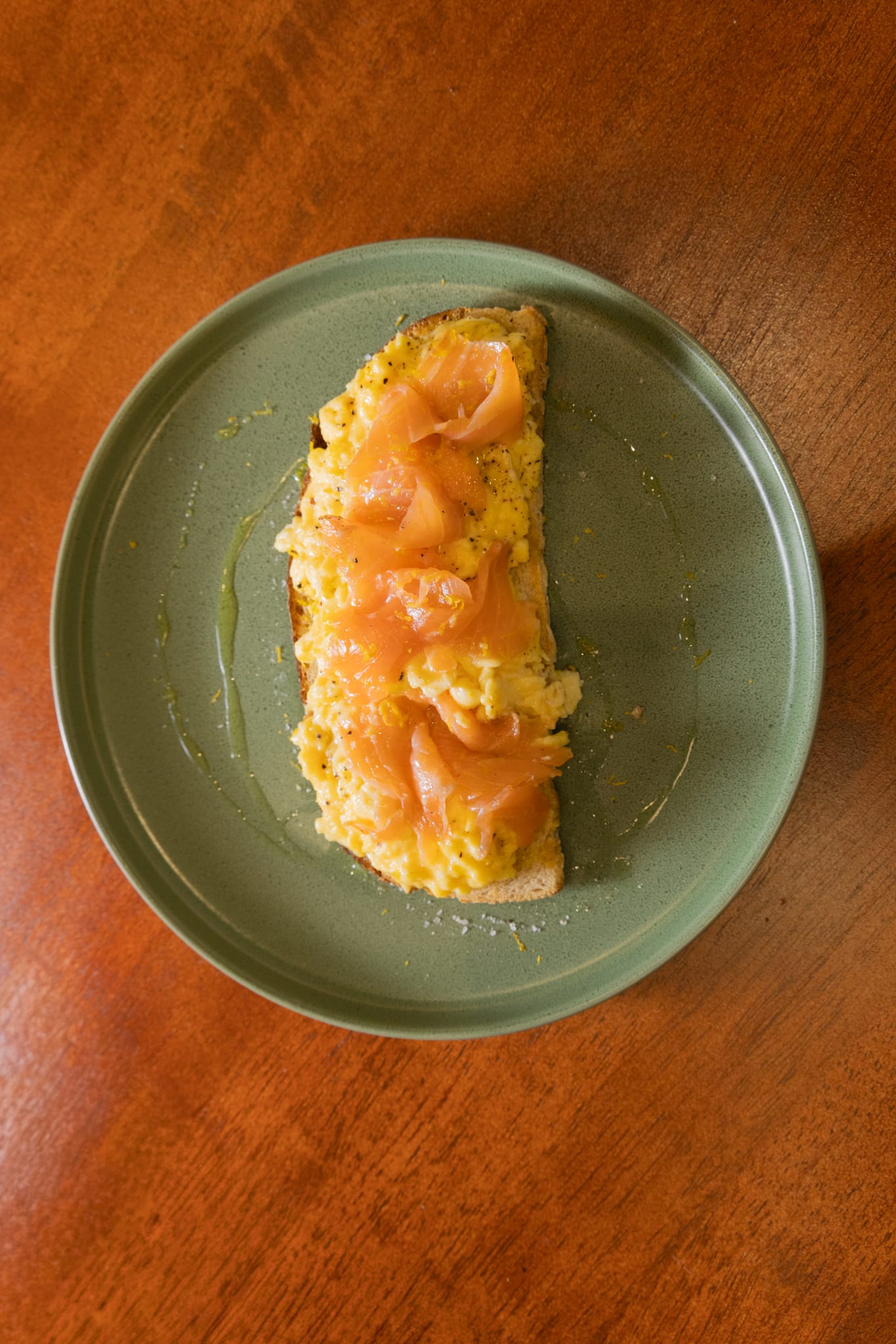Smoked Salmon & Scrambled Eggs