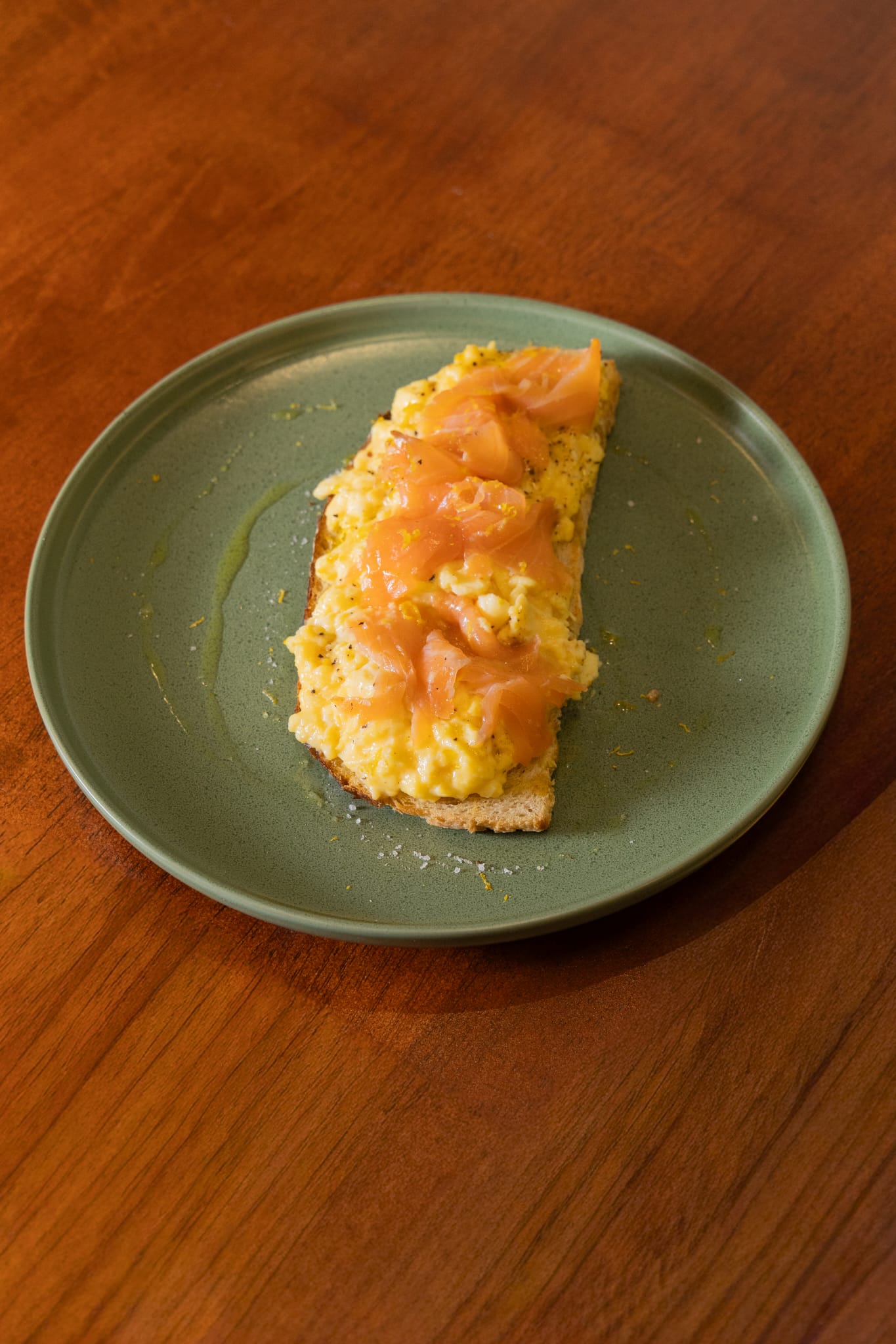 Smoked Salmon & Scrambled Eggs